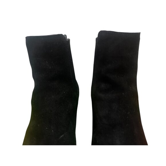 Sold Thursday Dreamer Suede Bootie Womens 9 Black Chelsea Pointed Toe Classic - Picture 15 of 16